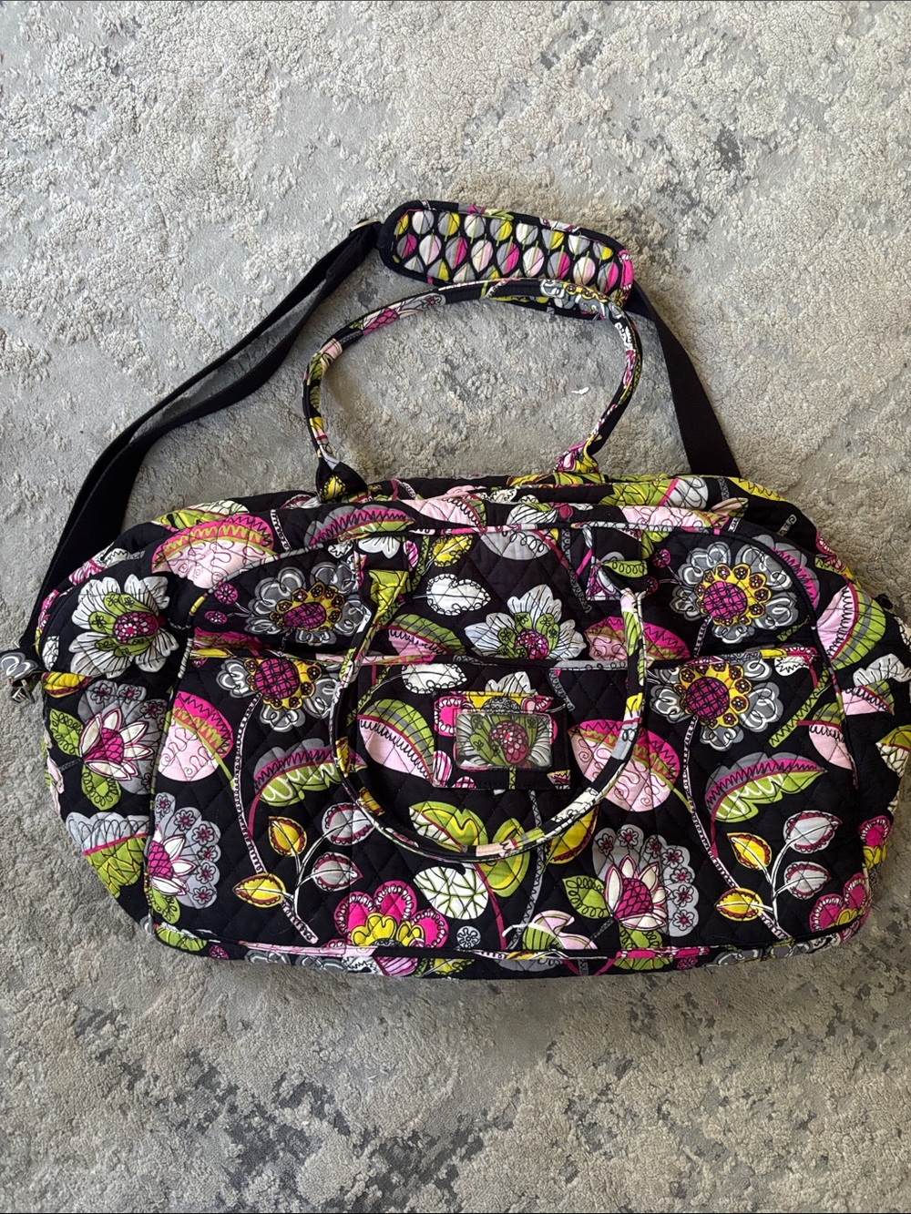 Vera Bradley moon bloom large Black Floral Quilted Travel Bag RETIRED